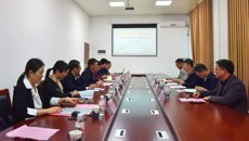 富川瑶族自治县副县长邓阳焕来我校座谈交流