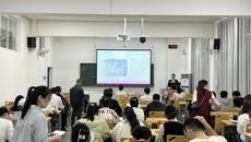 【访企拓岗】“请进来”：东兴市2024年招聘卫生健康岗位人才活动在我校举办