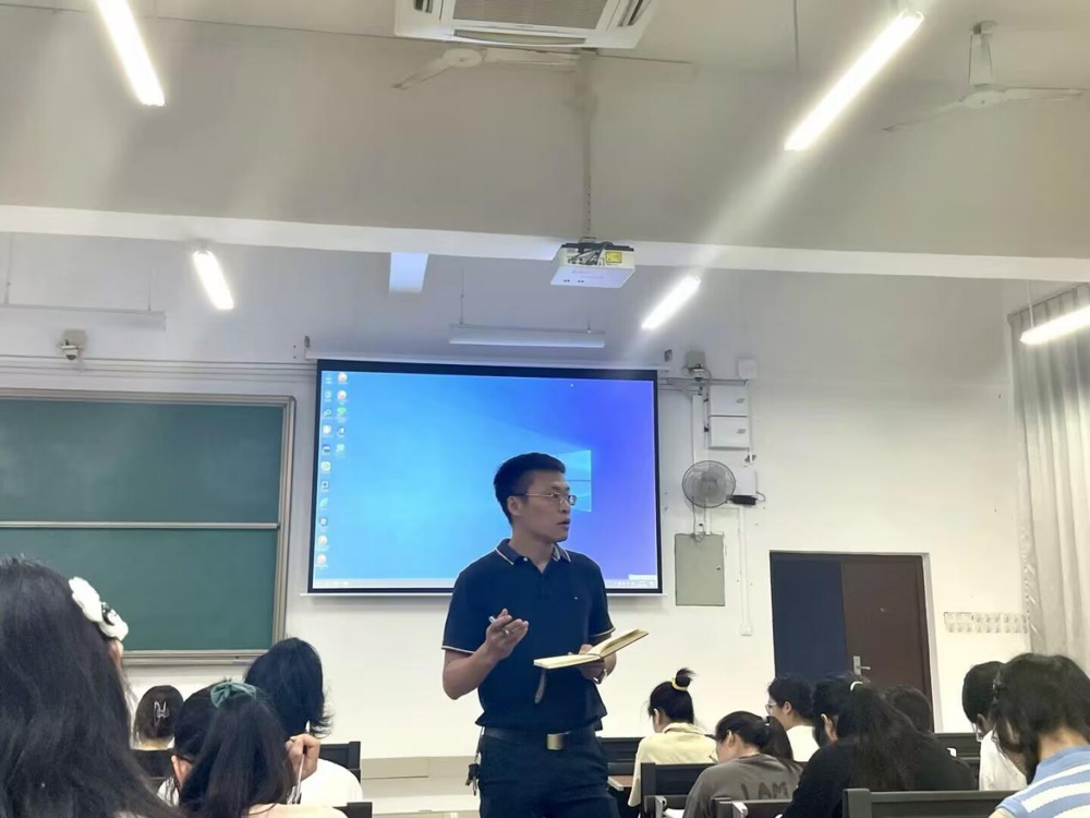 图片1 图片1