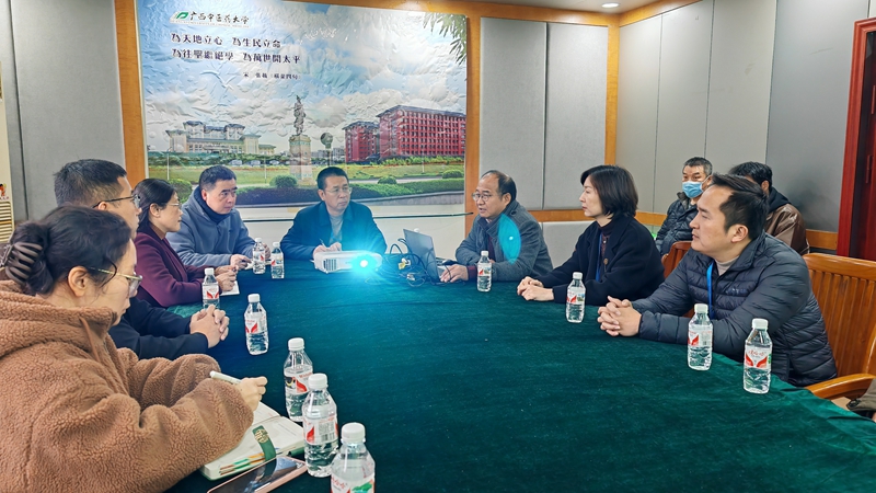 开学初,岳桂华副校长到骨伤学院开展新学期开学工作检查 开学初,岳桂华副校长到骨伤学院开展新学期开学工作检查