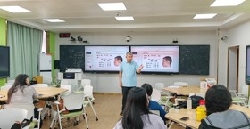 骨伤学院、针灸推拿学院联合举办“课堂有效教学的基本策略”专题讲座