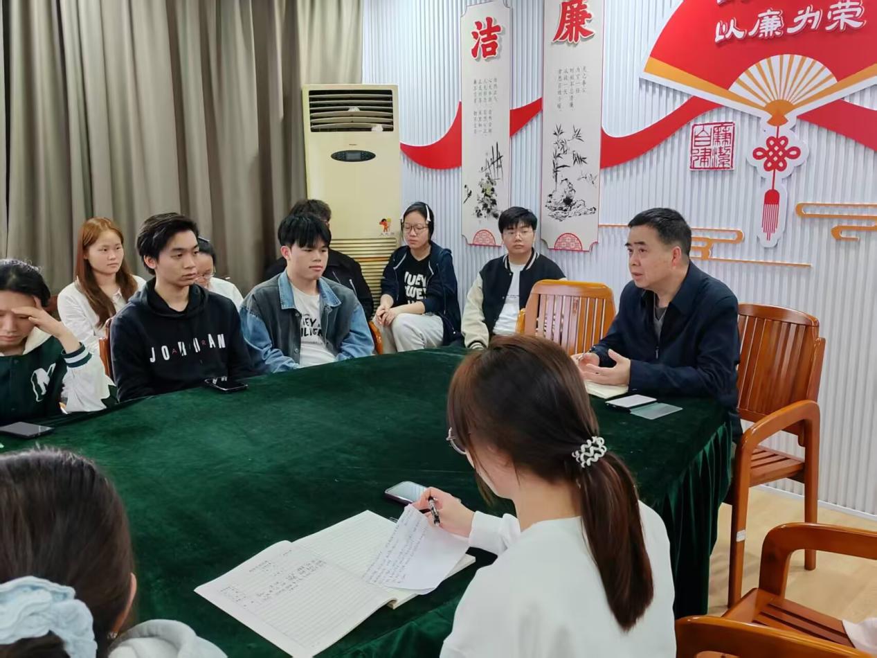 2359A9AEBD7E6E5B0015EAAFF802D4BE 2359A9AEBD7E6E5B0015EAAFF802D4BE