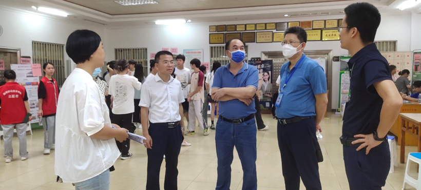 高等职业技术学院、附设中医学校成功举办2023届护理毕业生就业“双选会”