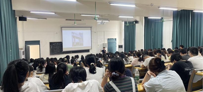 高等职业技术学院开展2025届毕业生夏季专项促就业活动