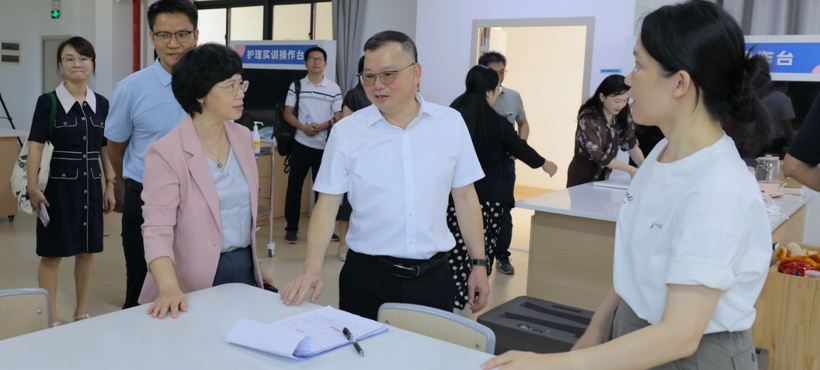对标先进学经验 交流互鉴促发展——广西中医药大学高等职业技术学院、附设中医学校（广西中医学校）领导一行赴广西医科大学玉林校区开展交流学习活动