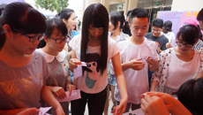 人文社科学院学习“两会”精神系列主题团日活动 之游园活动圆满结束