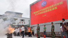赛恩斯新医药学院开展2016年春季学期消防应急疏散演练