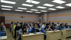 我校开展“改变你的教学设计”专题讲座