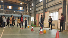 广西中医药大学赛恩斯新医药学院组织开展2017年“三八”国际妇女节女教职工趣味运动会