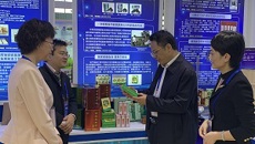 我校参加第九届广西发明创造成果展览交易会