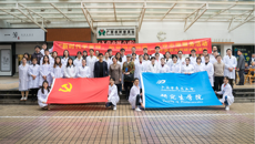 新时代学雷锋，新春拥抱健康——广西中医药大学研究生学院开展“学雷锋”义诊活动