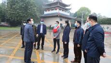 我校欢送闫观同志到欧里村接任驻村第一书记