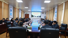 我校召开理论学习中心组学习（扩大）会 集中学习自治区第十二次党代会精神