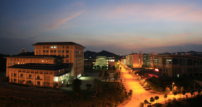 仙葫校区夜景