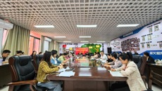 护理学院举办树立和践行正确政绩观学习教育读书班暨查摆问题专题研讨会