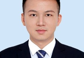 罗小卫副院长