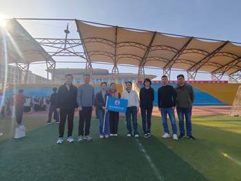 冬日健步展风采：我院教职工积极参与2025年校登山健步走活动