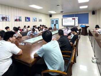 海洋药物研究院组织学生参加反诈宣传安全活动