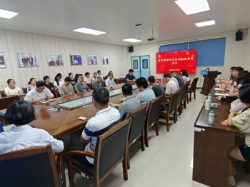 我院召开2026级硕士研究生迎新会议