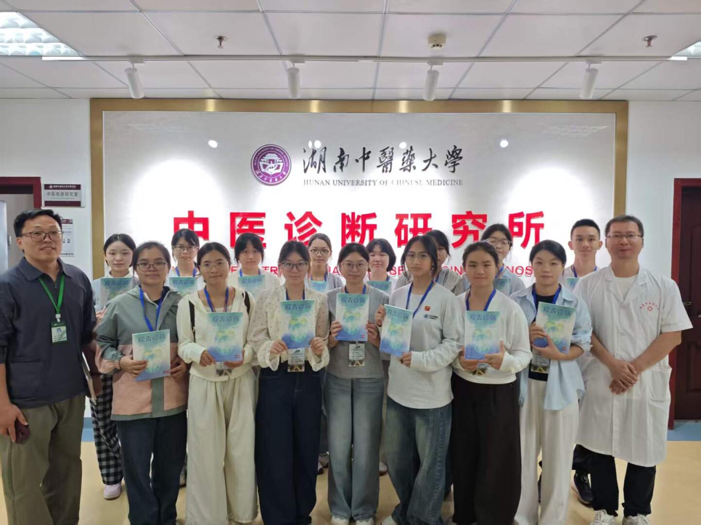 添加图片描述