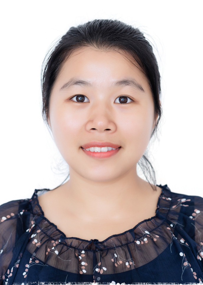李梅清换白底