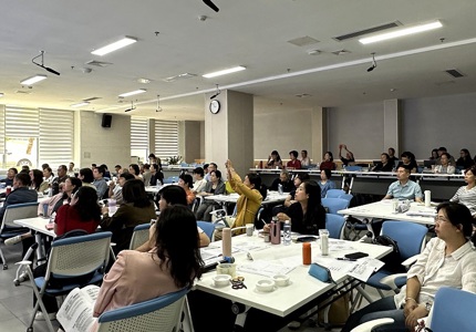 聚焦成果导向，提质教与学：我校成功举办 OBE导向的课程体系构建专题工作坊