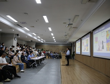 学校召开“中西合璧，AI赋能”人工智能技术专题讲座