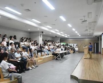 我校成功举办中医药高层次人才培养基地“名家大讲堂”学术报告会