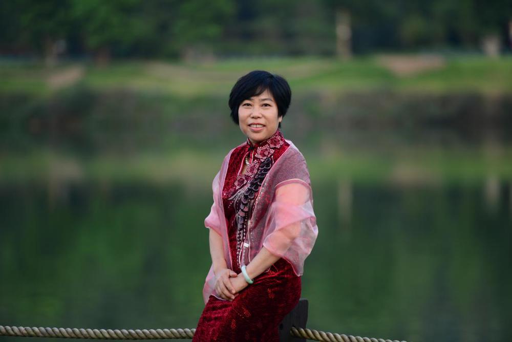 史伟 史伟