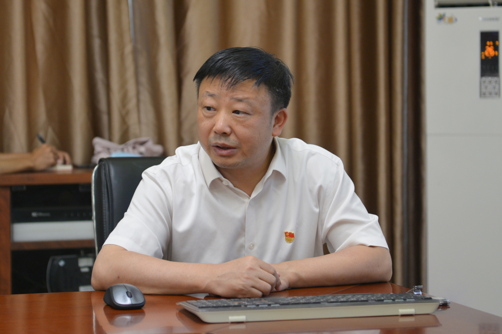 秦祖杰到机关第一党支部上党课 秦祖杰到机关第一党支部上党课