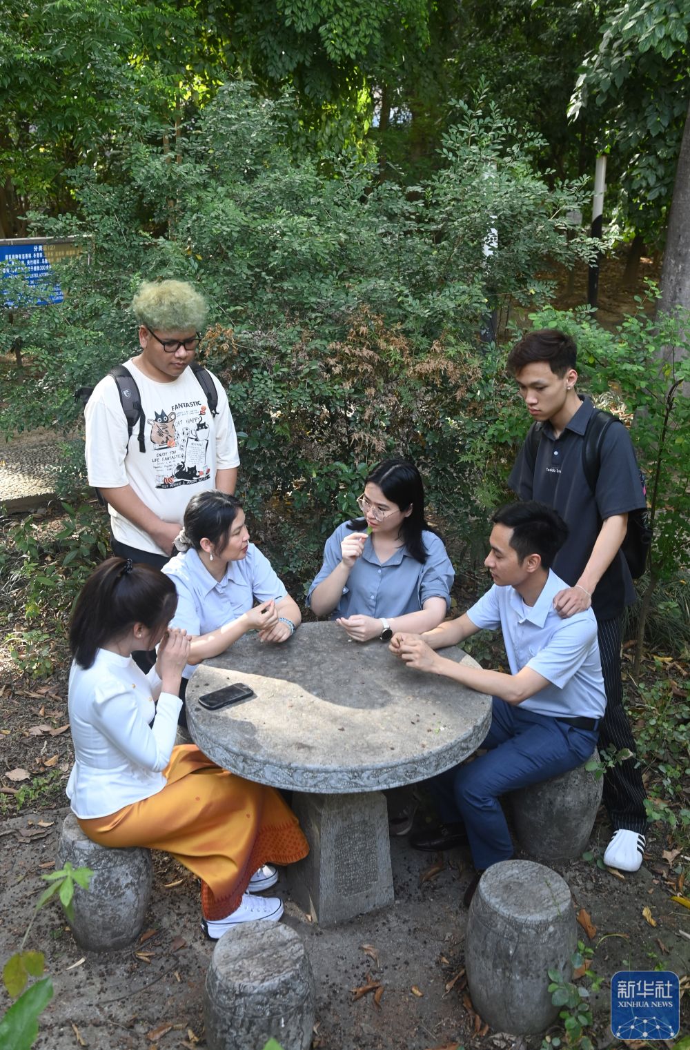 【新华社】广西中医药大学：架起中医药教育的桥梁