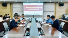 全区高校铸牢中华民族共同体意识专题教育教学巡回指导专家组到赛院检查指导工作