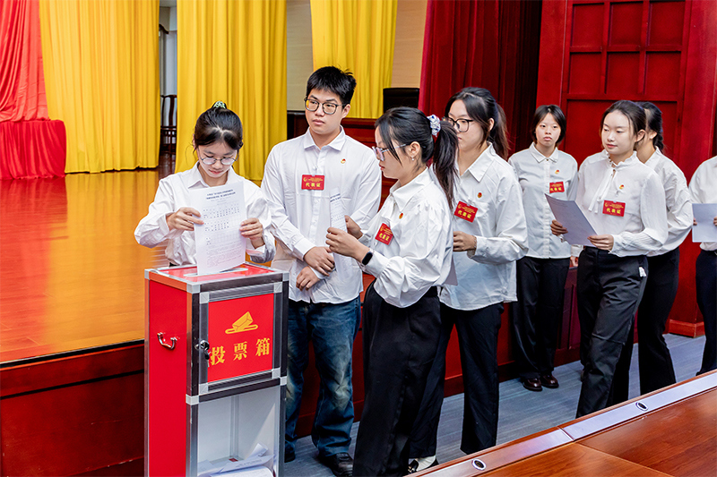 未标题-3.jpg 未标题-3.jpg