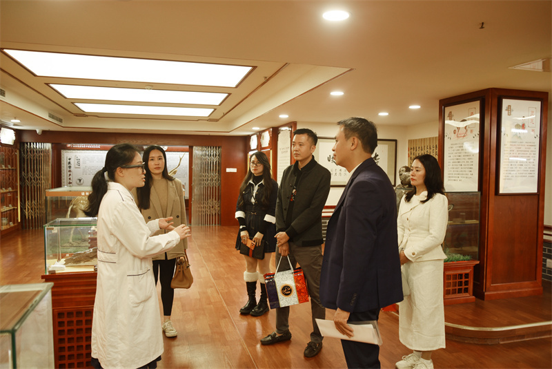 添加图片描述 添加图片描述