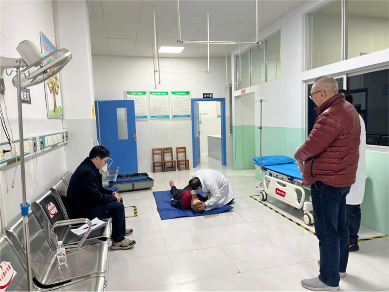 白圩镇中心卫生院督导工作现场