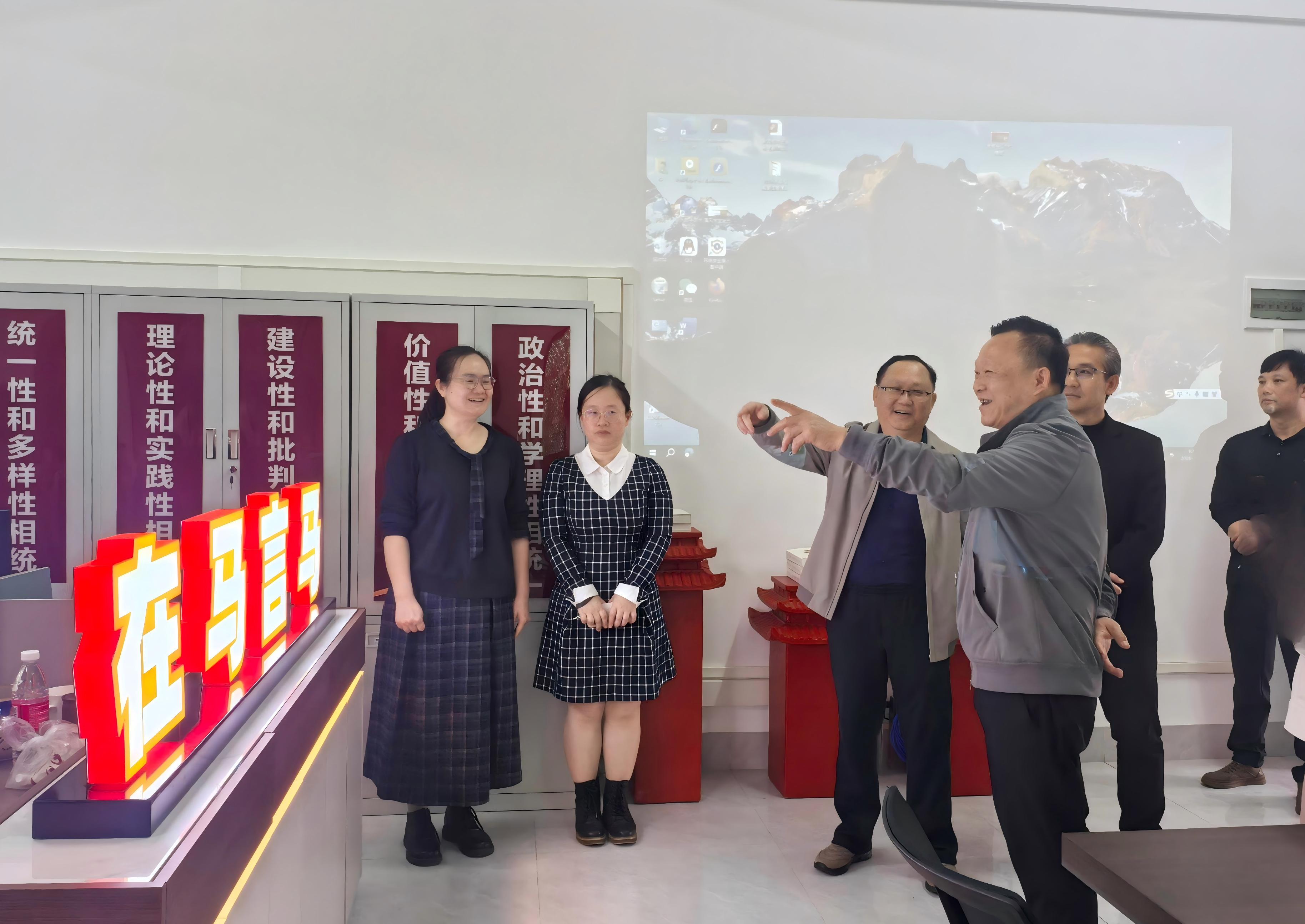 添加图片描述 添加图片描述