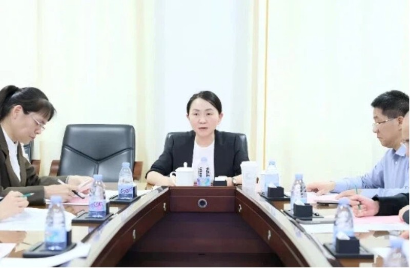 医院院长周晓玲讲话