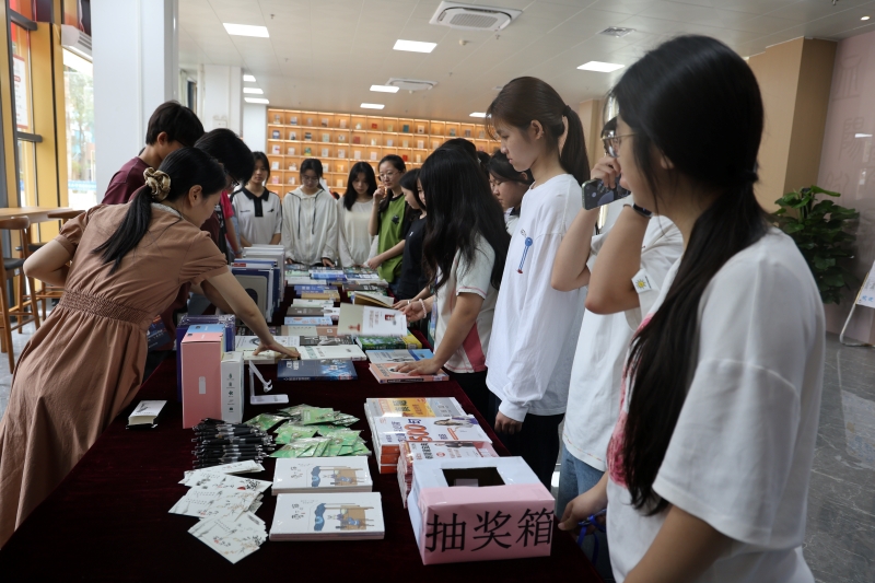 3427DDC2E11429A8797536210F4_CDCA345F_50332