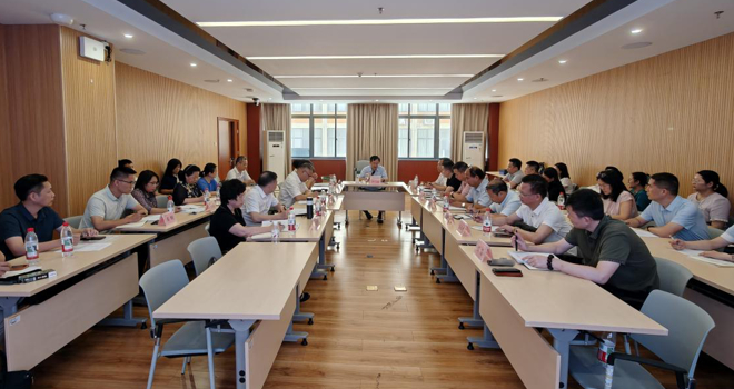 学校校长李雪斌调研督导2026届毕业生就业创业工作