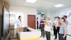 广西中医药大学香港校友联合会来第一附属医院参观交流