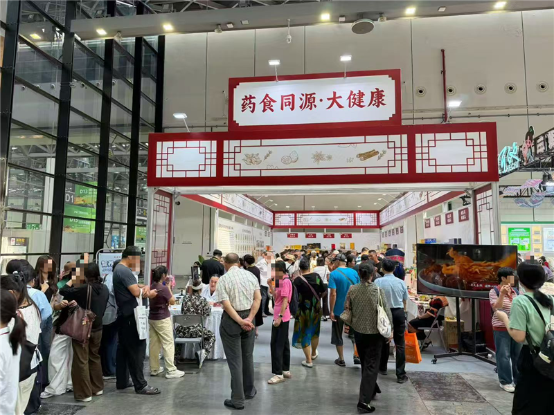活动现场_副本