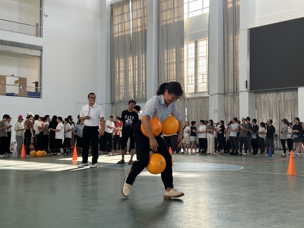 开心趣味气排球 开心趣味气排球