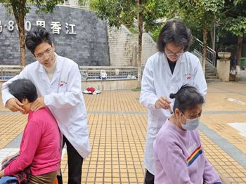 情暖感恩节，仁心送安康丨我校大学生红十字会联合口腔协会义诊活动圆满结束