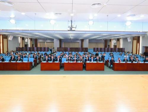 王惟钊老师参加广西预防医学会骨伤病中医防治专业委员会2024年学术年会并做专题报告