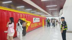 学校开展2026年安全生产月消防安全培训暨应急疏散逃生体验系列活动