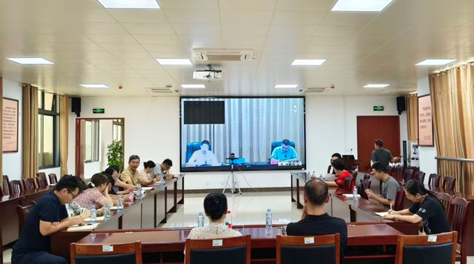 学校召开2025年教育事业统计工作布置会