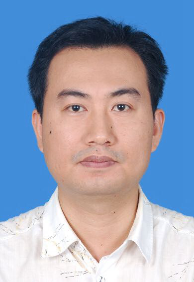 钟舒阳照片