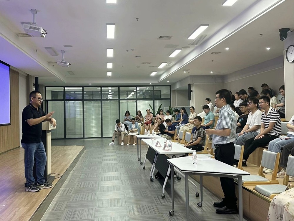 丁保金教授莅临我校分享神经系统疾病研究新进展_新闻动态_广西中医药大学药学院