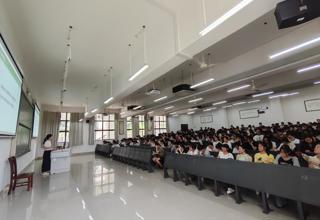 药学院召开2025年暑期留校学生安全教育会