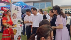 药学院助力三月三校园民族文化艺术节